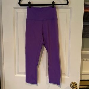 ZYIA Capri Leggings